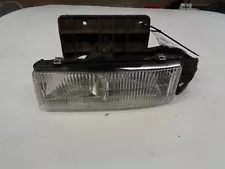 OEM Chevy Astro Van Left Headlight Assembly 1995-2005 Composite Style 16524091