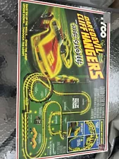 TYCO Zero Gravity CliffHangers Nite Glow Electric Vintage Slot Car Race Set