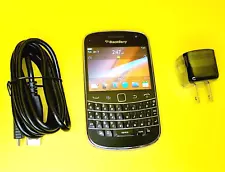 BLACKBERRY BOLD 9900 UNLOCKED QWERTY CELL PHONE TELUS BELL FIDO CHATR ROGERS +++