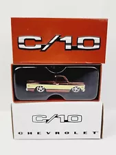 HOT WHEELS RLC CHEVROLET C/10 BROWN & TAN SHORT BED PICKUP MINT VERY NICE N341