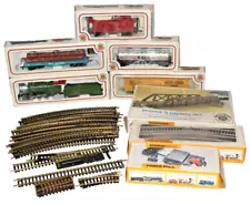 Vintage Bachmann HO Scale Smokey Mountain Express Train Set