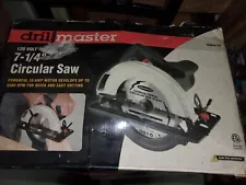 Drill Master 120 Volt 7 1/4" Corded Circular Saw 5500 Rpm 10 amp 5/8" Arbor