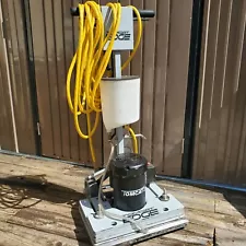 Squre scrub by tomcat floor machine for stripping vct or wood floor refinishing