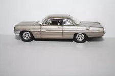 1961 PONTIAC CATALINA 421 CAR DIECAST1/64-NICE-BROWN-LOOSE-2006 JOHNNY LIGHTNING