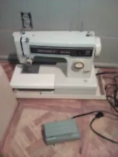 Kenmore 10 Sewing Machine 158 12511 With Pedal & Sears Case Works Great Antique