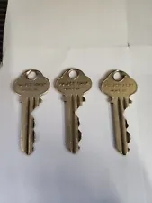 Folger Adam Vintage Key Small