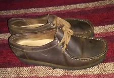 Clarks Original Women’s Medium to Dark Brown Leather Wallabees 9.5 M