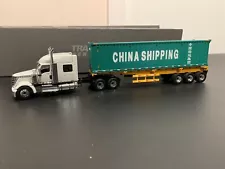 INTERNATIONAL LONESTAR W/SEA CONTAINER CHINA SHIPPING 1/50 DIECAST MASTERS 71045