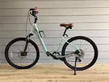 Cannondale Aventure One | Model C322O1U | Hybrid Bicycle | Women's Step Thru