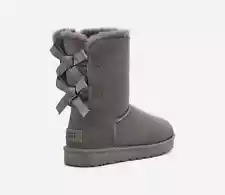 Women's UGG 1017394K Bailey Bow II Gray Boot Sz 6