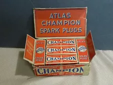 Vintage Box ATLAS CHAMPION SPARK PLUGS 9-C-7 - 1-5 Com Old Car Tractor Un Used