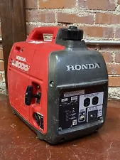 HONDA EU2000I 2000W 120V 13.3A SUPER-QUIET SERIES PORTABLE INVERTER GENERATOR