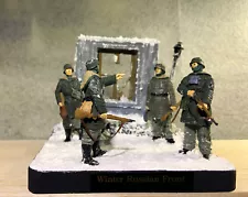 WW2 Diorama 1/35 Scale German Infantry Winter Eastern Front 4 Figures