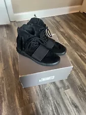 Size 11 - adidas Yeezy Boost 750 Triple Black