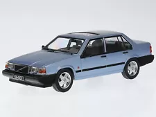 Volvo 940 Turbo 1990 light blue metallic diecast model car CLC411 XO 1:43