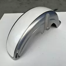 Suzuki Volusia Intruder VL800 2004 Front wheel mud guard fender *damage