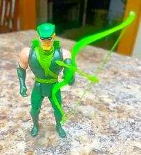 Vintage 1985 Kenner Super Powers Green Arrow W/ Bow & Reproduction Arrows