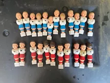 23 ORIGINAL VINTAGE TOURNAMENT SOCCER FOOSBALL MEN ,12 Blue, 11 Red,