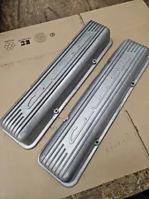 1959-67 Corvette Aluminum 7-Fin Valve Covers With Casting Line Flaw GM # 3767493