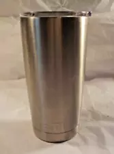 YETI Silver Rambler 20 Ounce Tumbler Stainless Steel with Clear Lid