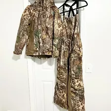 Women’s Cabela’s Hunting Bibs And Coat