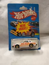 NEW HOT WHEELS NEW MODEL DATSUN 200 SX #3255 HONG KONG ON BLISTER.