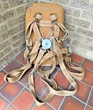 WW2 AIRBORNE / RAF PARACHUTE HARNESS, BACKPACK.COMPLETE USED ON MANNEQUIN MUSEUM