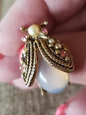 Vintage Bug Goldtone Brooch With Glass Opalscent Cabachon Measures 1" Beautiful