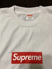 Supreme Box Logo T-Shirt White & Red F&F Size XL - RARE VINTAGE