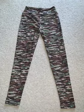 LuLaRoe Green Brown tan Camo Camouflage Leggings One Size OS