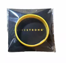 ð¥LIVESTRONG LIVE STRONG 100% AUTHENTIC BRACELET SUPPORT CANCER Size XS-M 7"ð¥