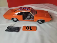 ERTL 1981 DUKES OF HAZZARD GENERAL LEE 1969 CHARGER 1/18 "FOR PARTS ONLY"