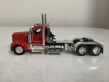 1/64 DCP Kenworth W900 Day Cab Red