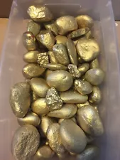 THIS SALE IS FOR (1) SMALL PRIORITY BOX OF GENIUNE "FAKE" GOLDEN NUGGETS!