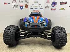 RC Traxxas Maxx VXL 4s Brushless W Badlands Proline Tires