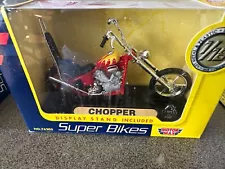 CUSTOM BLACK WITH FLAMES LONG FORK EDITION TRIKE MOTOR MAX 1:18 SCALE