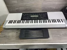 Casio WK-220 Keyboard