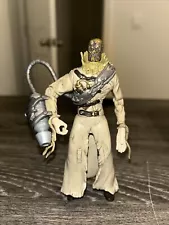 New ListingBatman Begins - Skull Strike Scarecrow