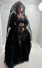 Spanish vintage BIG EYE plastic doll figurine wide eye W/Stand Black Veil