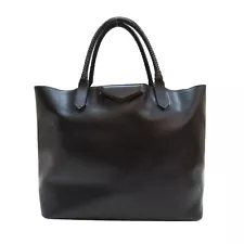 GIVENCHY Antigona Shopper Tote Bag Calfskin Black