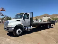 2019 International 4300 SBA 24' S/A Flatbed Stakebed Truck A/T Lift Gate bidadoo