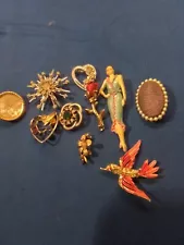 New ListingLAPEL PINS and BROOCHES SOME VINTAGE LOT OF 10