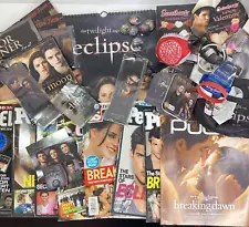 Twilight Eclipse New Moon Memorabilia Lot Bracelets Pins Calendar Magazines READ