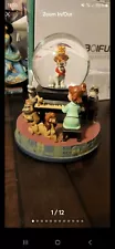 Disney Store Exclusive Oliver and Company Snowglobe Dodger Tito Rare !!!