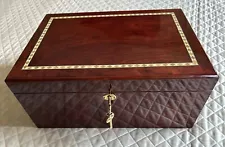 IDC Supreme Cigar Humidor 9265-24 Burl Wood Veneer Inlay Spanish Cedar Lockable