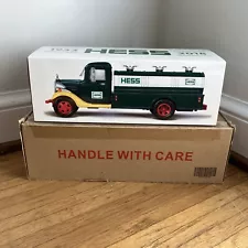 2018 Hess 85th Anniversary of Original 1933 Hess Truck