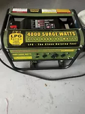 Sportsman LPG Series 4000Surge Watt Propane Generator. With Full Propane Tank ð