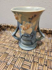 roseville pottery vase new never used it is clean as a whistle