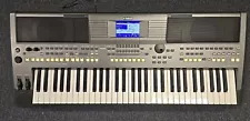 Yamaha PSR-S670 61-key Arranger Workstation