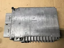 Dodge Caravan 2001 3.8 V6 ECU engine computer part # P04727403AJ */*